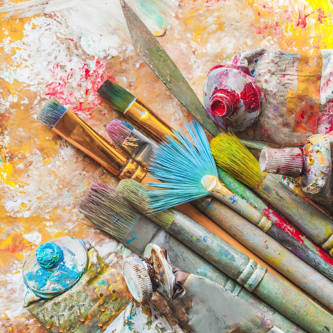 Art Accessories in Pakistan: Explore the Essentials for Every Creative Mind