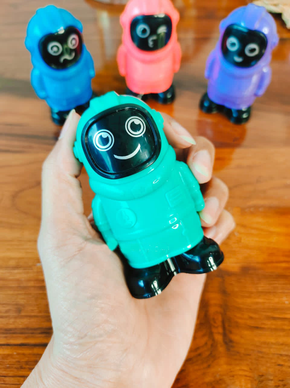 Cute Astronaut Shape Dual Hole Sharpener & Eraser