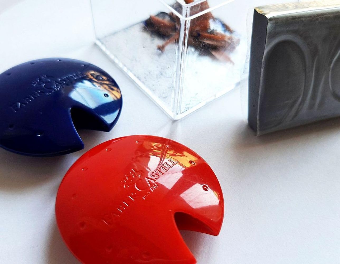 Faber-Castell UFO Sharpener (Kindly note that this item requires an advance payment to confirm your order. Once the payment is received, we’ll immediately process and dispatch your parcel)