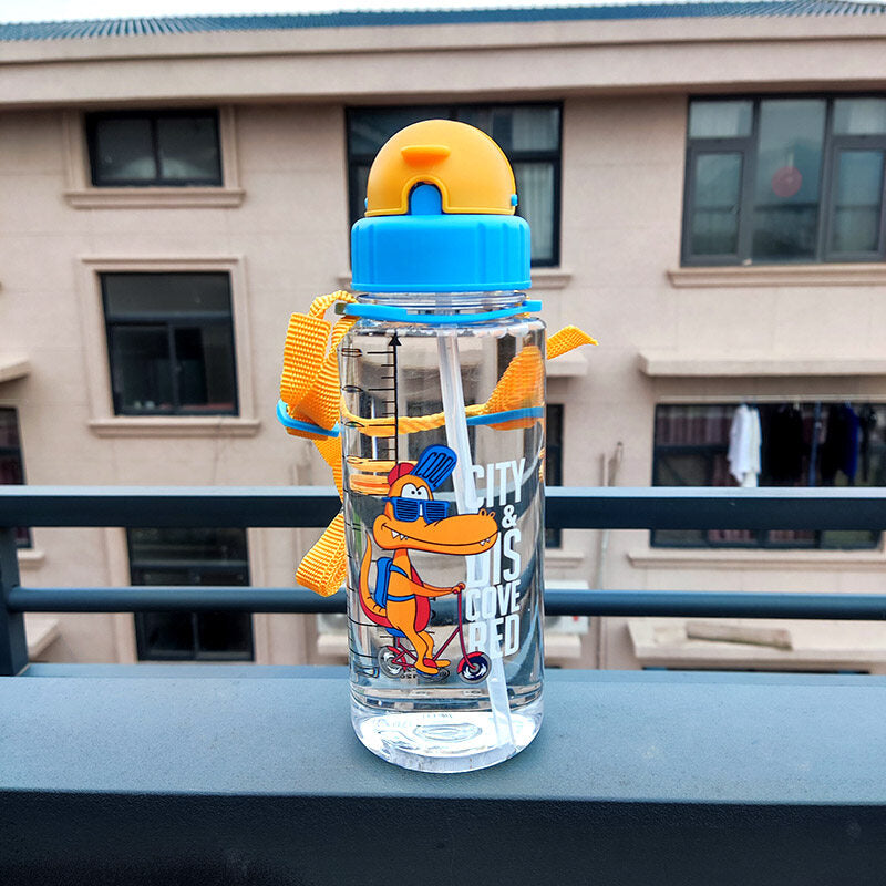 Cartoon Water Bottle with Straw Leak-proof Design for Kids 650ml